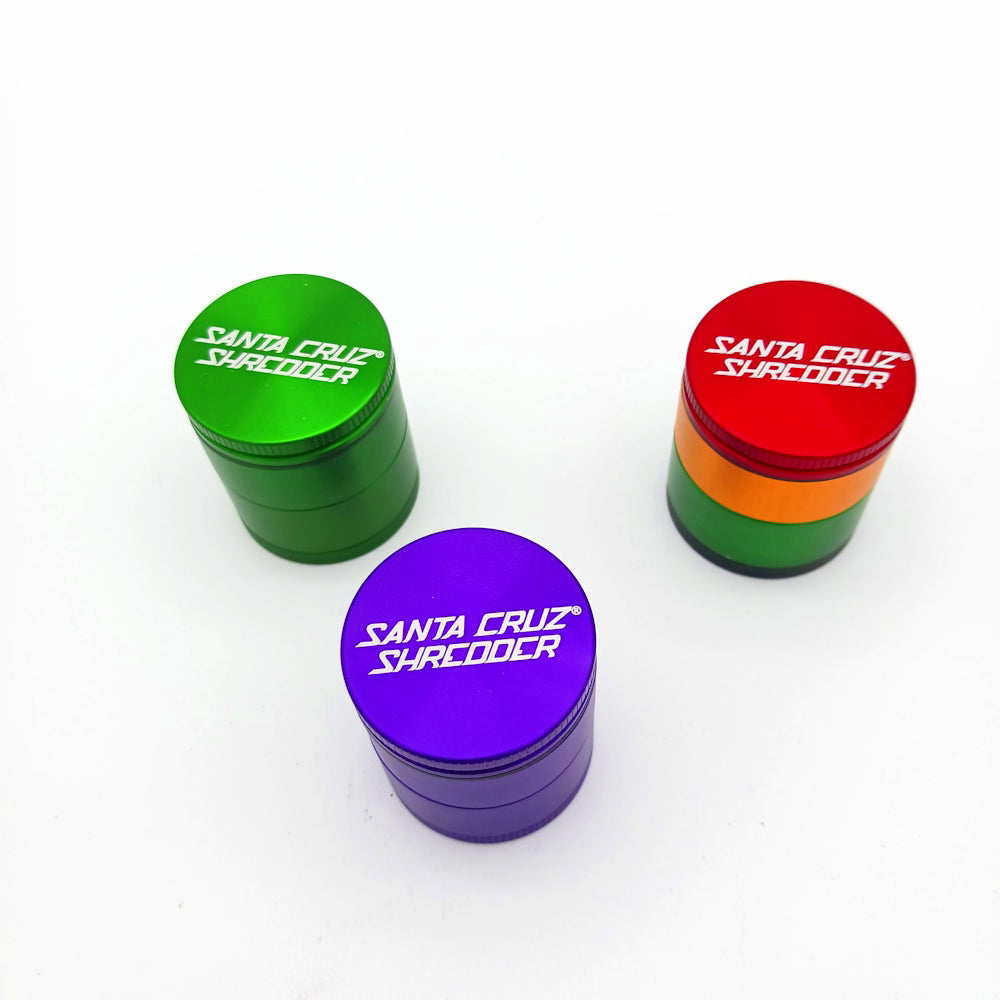 Small 4-part aluminium grinder inspired by Santa Cruz Shredder design with durable build, sharp teeth, and smooth grinding performance for herbs.