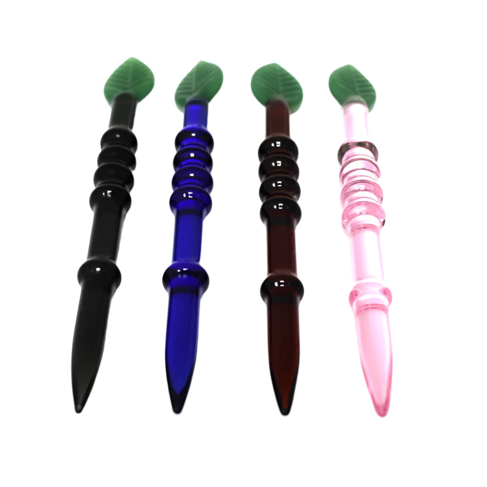 Leaf-themed glass dab tool, 5 inches long