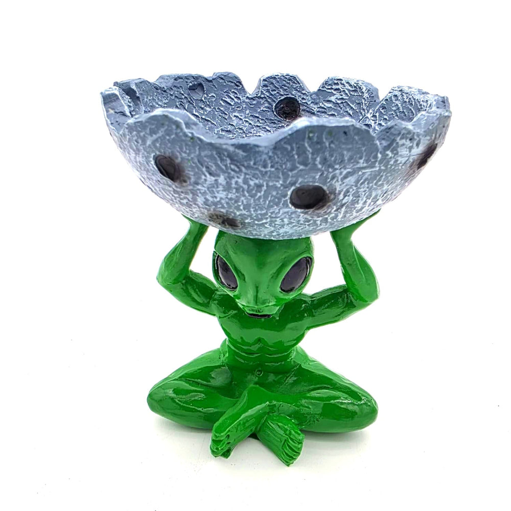 Alien ashtray with detailed extraterrestrial design, durable smoking accessory for home, shop, or decorative display use