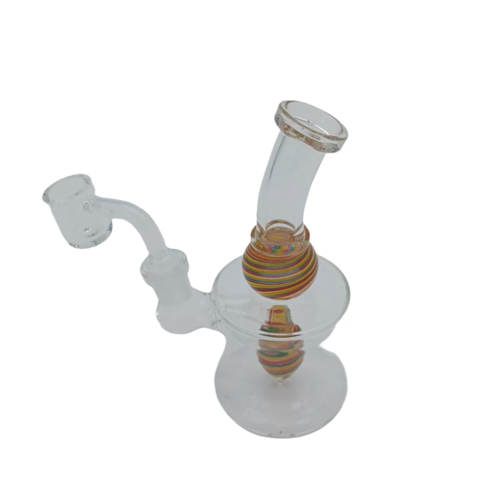Beaker base glass dab rig water pipe featuring sturdy borosilicate glass construction and a 14mm male banger for smooth and stable dabbing experience.