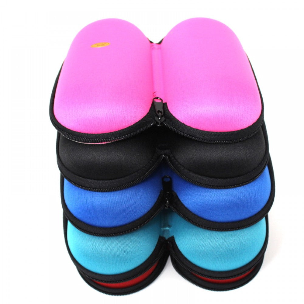 Capsule hand pipe case medium size with durable hard shell, soft padded interior, and secure zipper closure for safe portable storage.