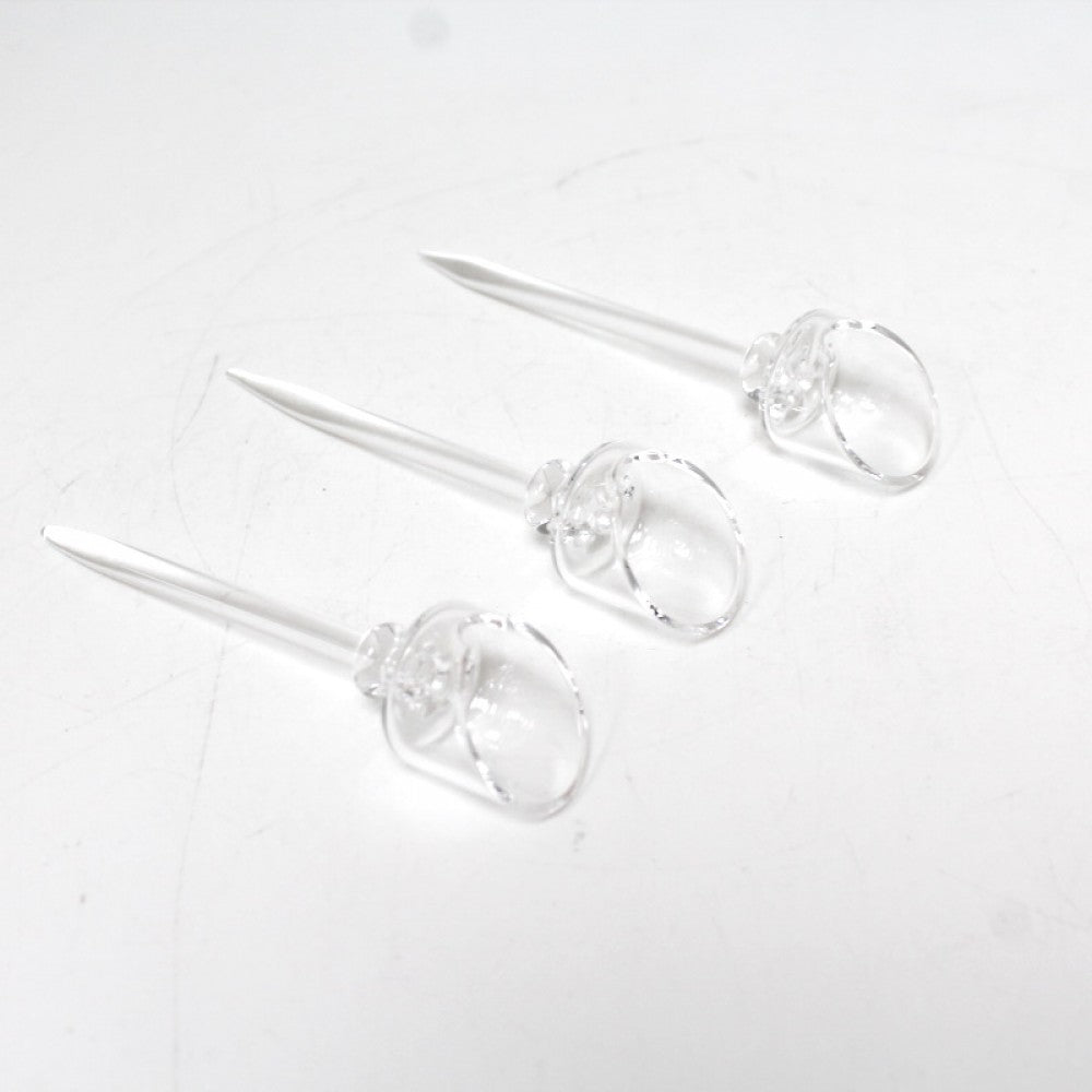 Quartz carb cap with handle made from heat resistant glass for smooth airflow control and easy handling.