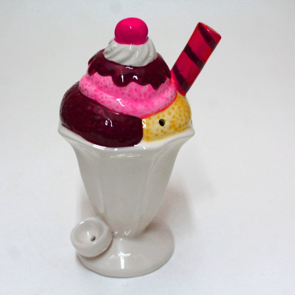 6.75" Ceramic Ice Cream Water Pipe