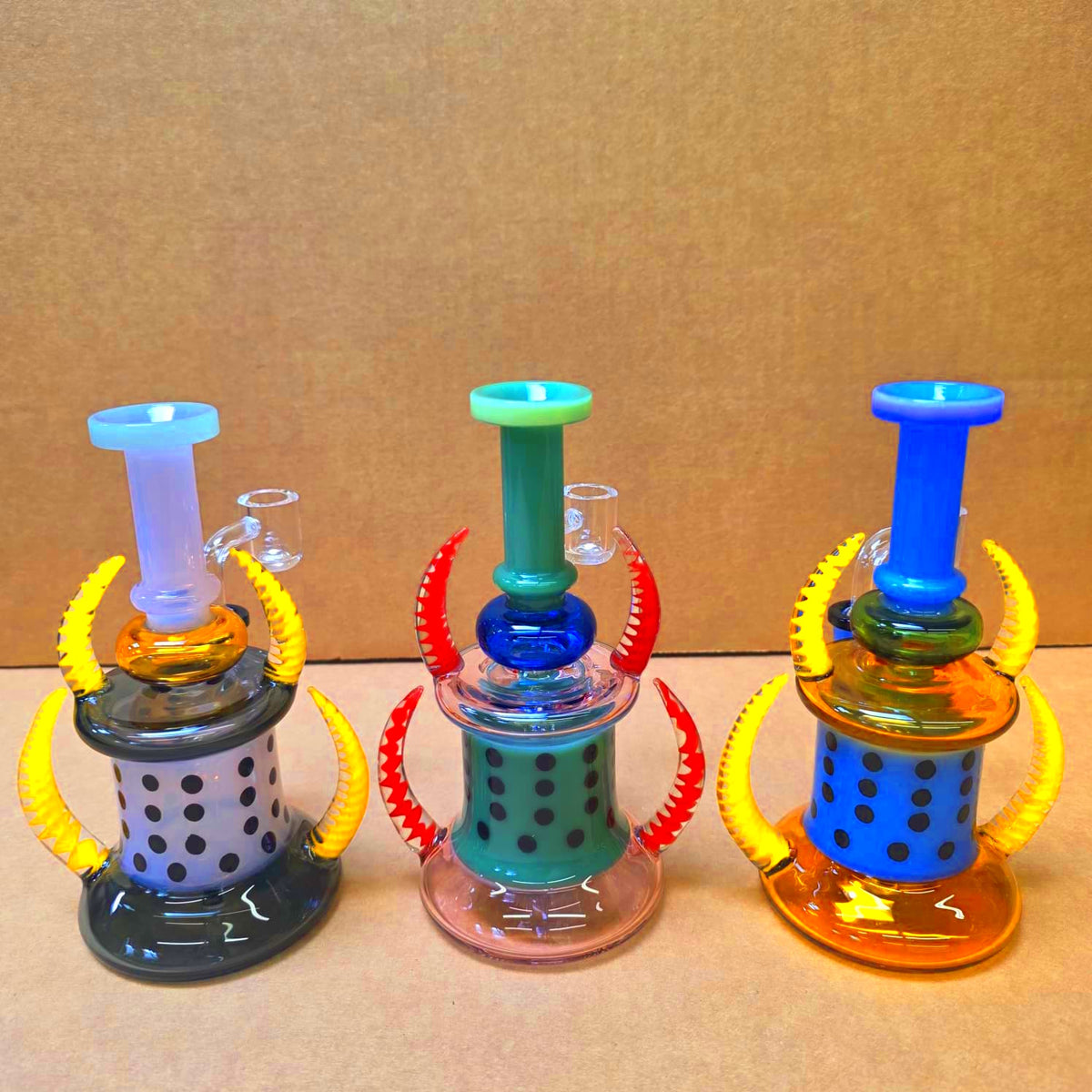 7'' Spiked Design  Dab Rig Water Pipe With 14 MM Male Banger