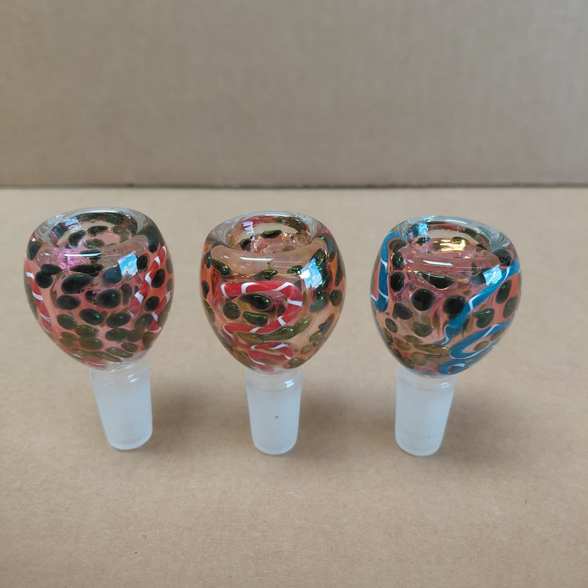 Doted Art Color Heavy Duty Glass Bowl 14 MM Male G-G