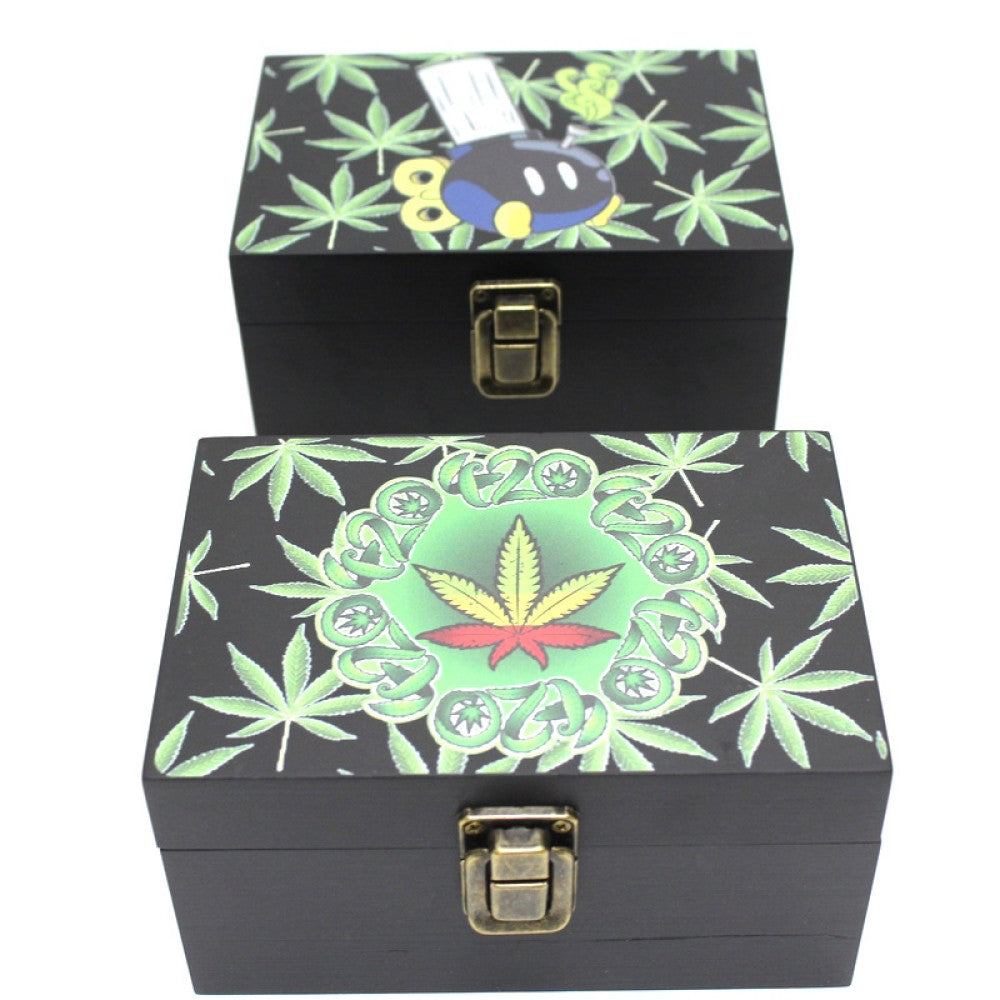 Medium bamboo storage box with glass jar, decorative decal top, and 53mm 4-part metal grinder for herbs and spices with smooth grinding performance.