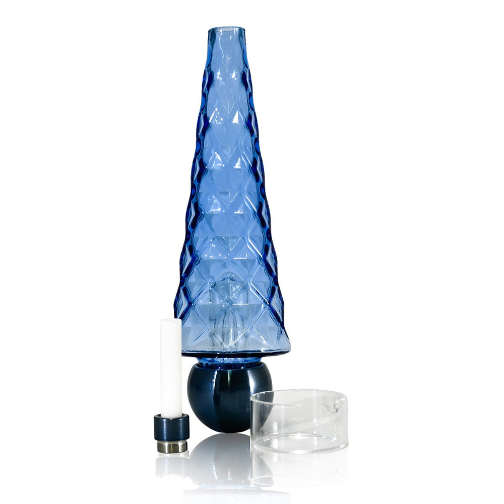 Cali Cloudx Lollipop Straw Kit is a high-quality glass concentrate tool designed for smooth performance and everyday durability.