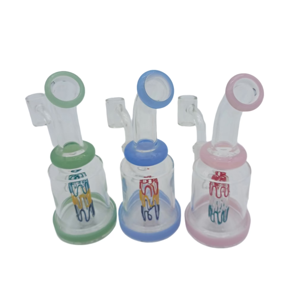Color tube dab rig water pipe made from durable borosilicate glass with 14mm male quartz banger, designed for smooth vapor, heat resistance, and stable concentrate use.