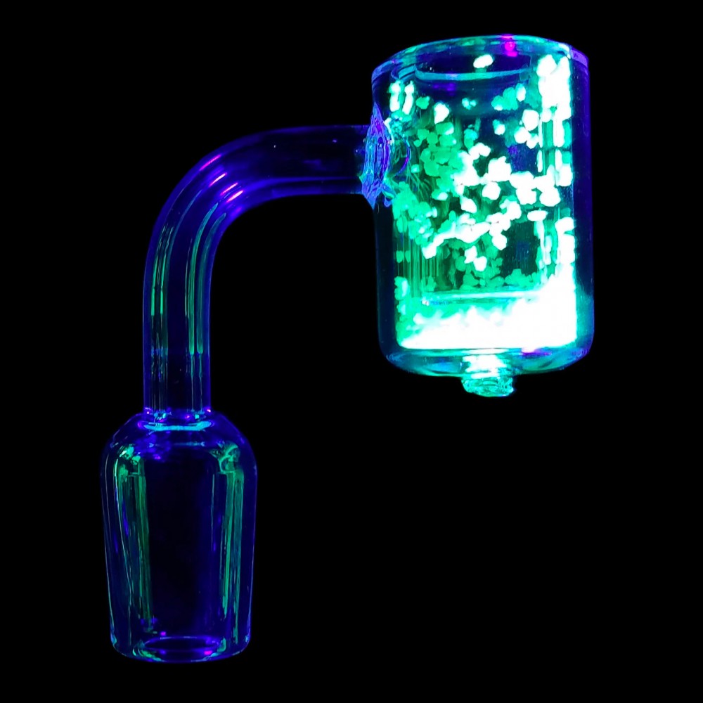 Quartz banger with glow effect 14MM male joint designed for durable and efficient vaporization.