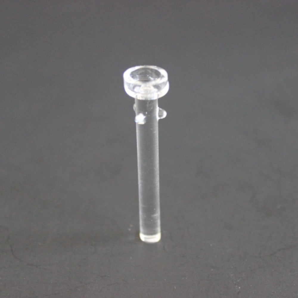 14MM quartz nail made from heat resistant glass for smooth airflow and efficient heating performance.