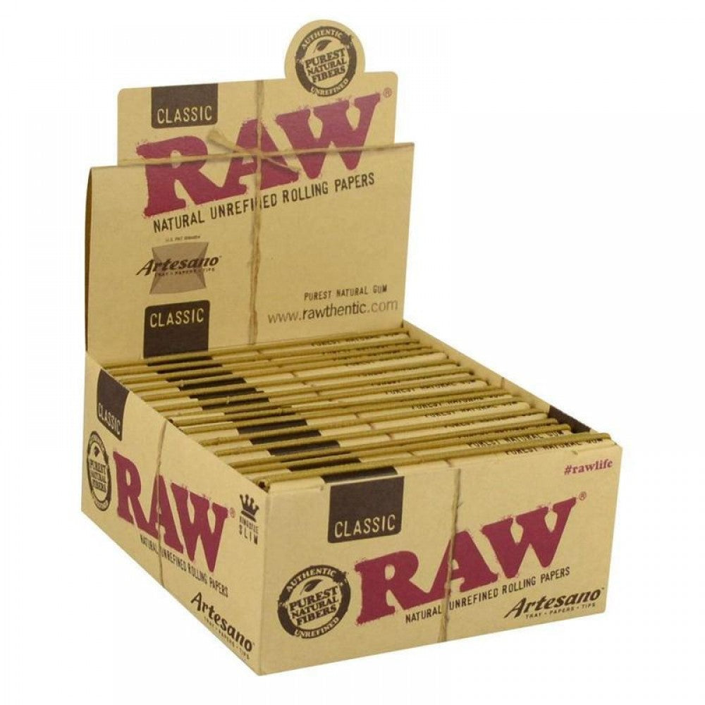 RAW Classic Artesano King Size Slim rolling papers featuring an all-in-one pack with papers, tips, and a built-in rolling tray.