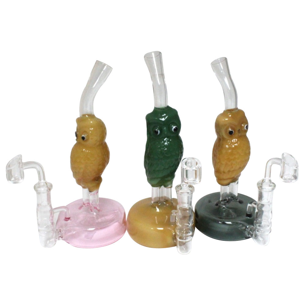 Round base owl art design dab rig with 14mm male quartz banger durable glass water pipe with smooth filtration system and detailed owl artistic design.
