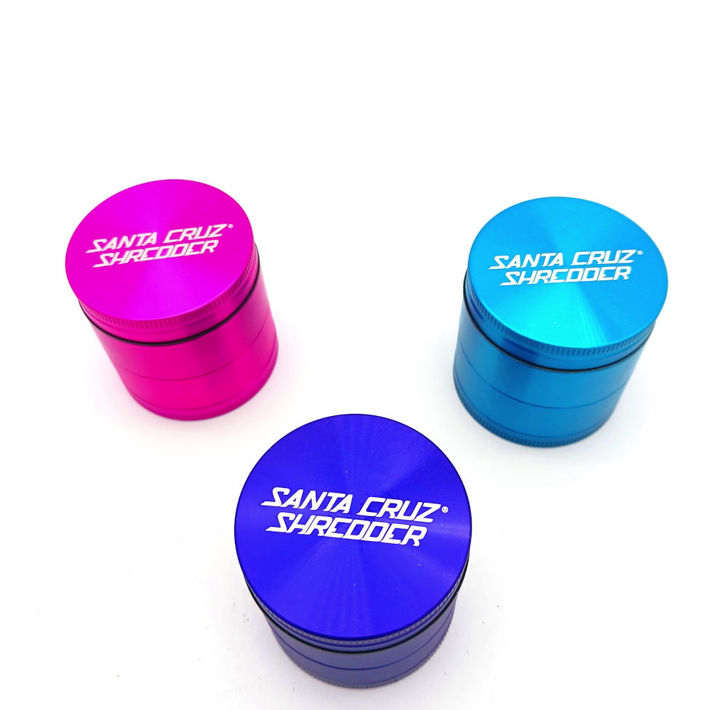 Medium size 4 Part aluminium grinder Santa Cruz Shredder style with strong build, pollen screen, sharp teeth, and smooth grinding performance.