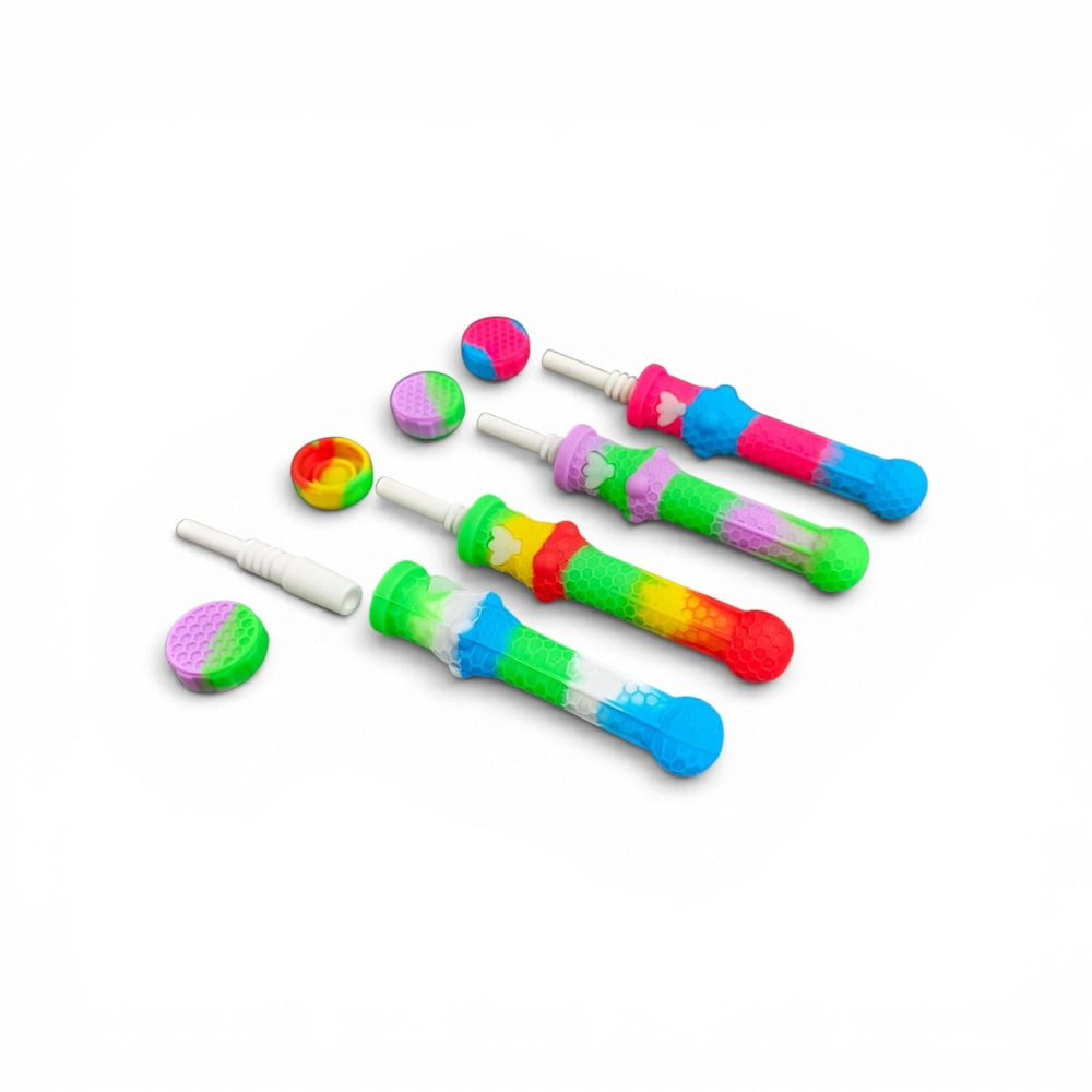 Silicone Honey Comb Art Straw Kit with 14mm Ceramic Nail featuring a durable silicone body, unique honeycomb artwork, heat-resistant construction, and a ceramic nail designed for smooth, flavorful concentrate sessions.