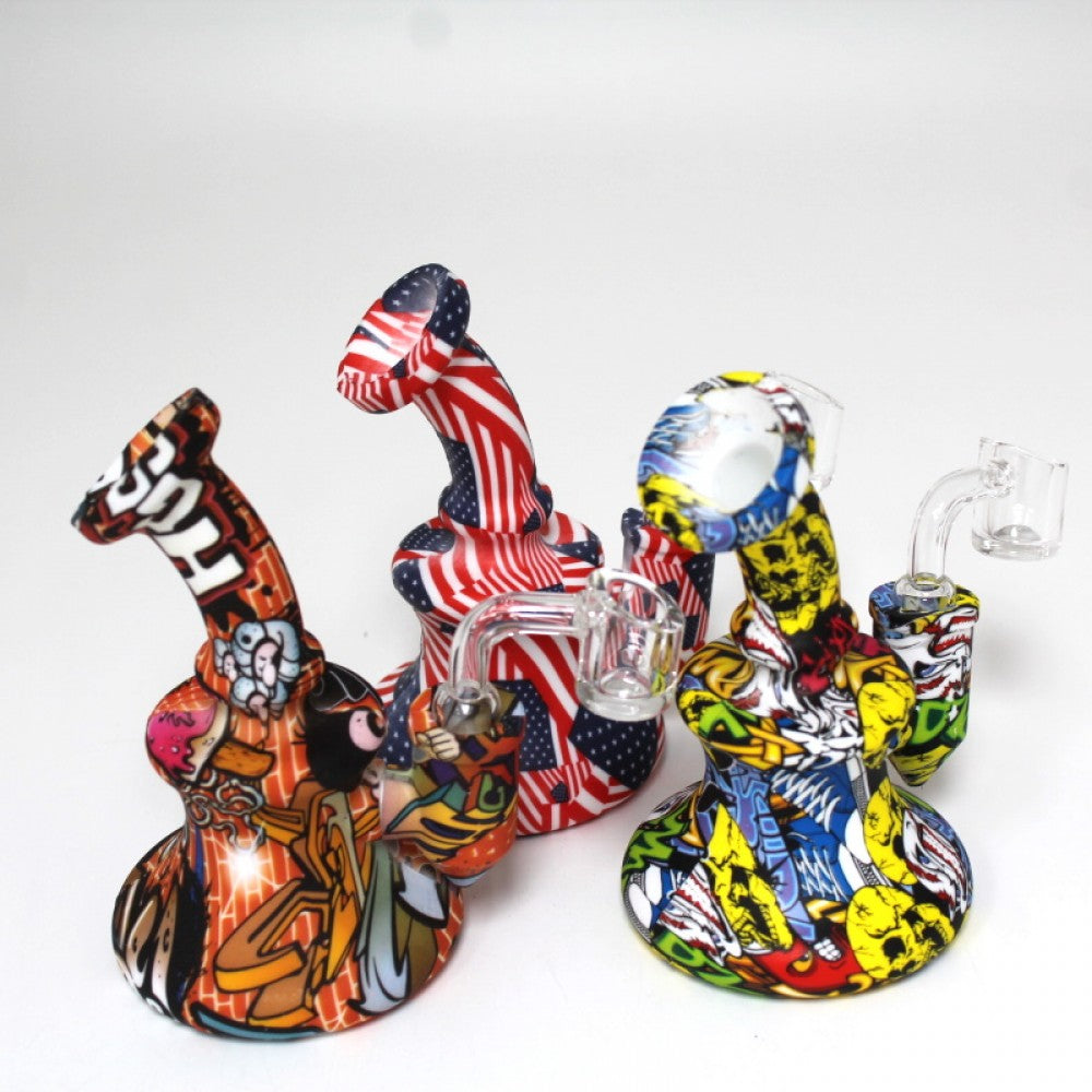 Silicone printed color dab rig water pipe with 14mm male banger, durable heat-resistant design with colorful pattern for smooth and convenient dabbing.