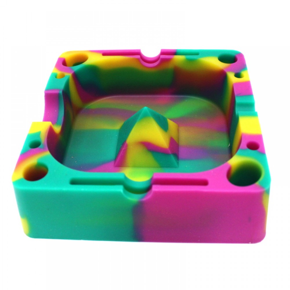 Silicone square heavy ashtray 4.8 x 4.8 inches, durable heat-resistant and flexible design with deep grooves for secure and easy ash disposal.