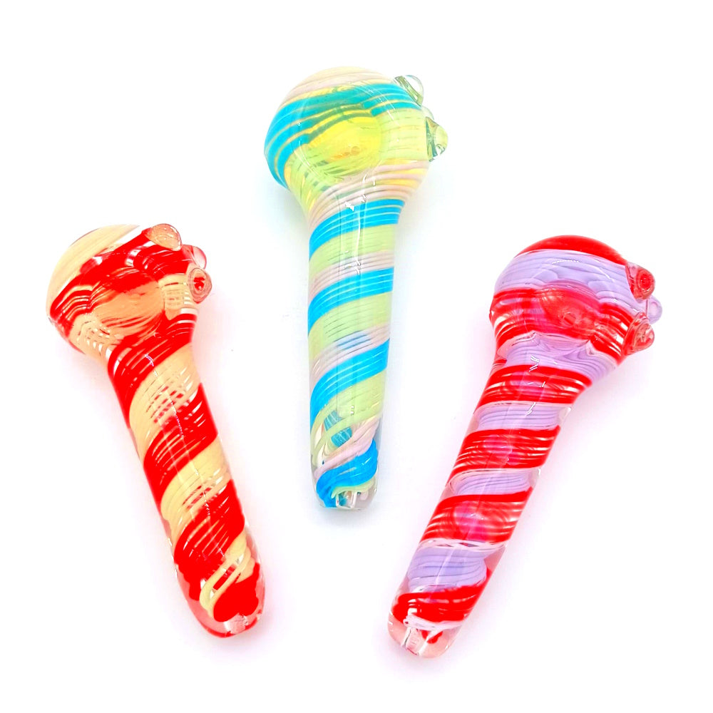Swirl Color Glass Hand Pipe made from durable borosilicate glass with vibrant swirl design, compact, heat-resistant, and easy to use handheld pipe.
